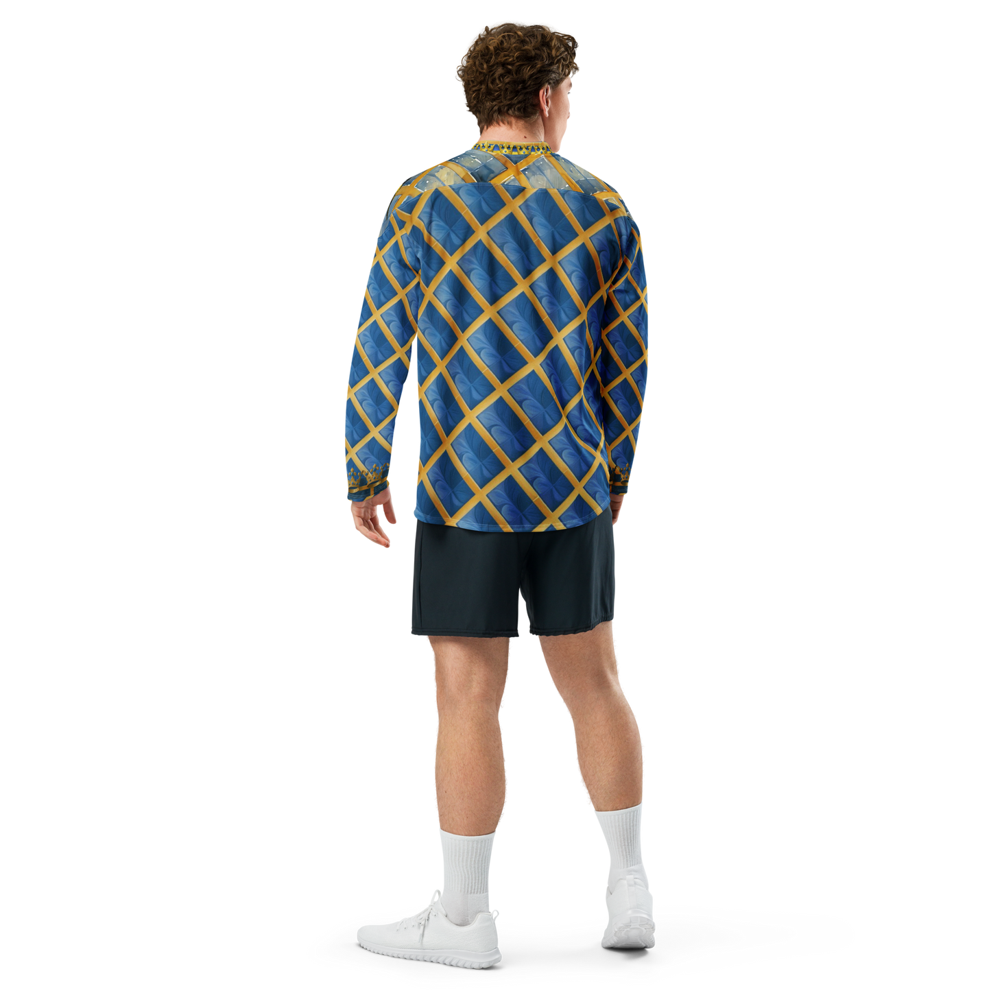 Three Crowns - Performance Long Sleeve