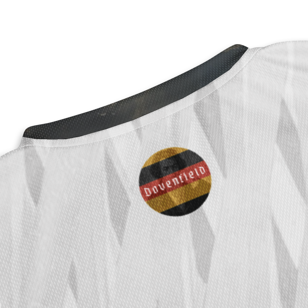 Dovenfield Featherweight – Ludwig Von Beethoven Performance Top